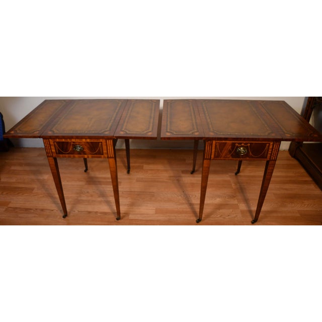 1930s English Hepplewhite Mahogany Satin Wood Inlay Leather Top Drop-Leaf Pembroke Side Tables For Sale - Image 14 of 18