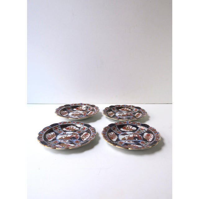 Japanese Porcelain Appetizer Plates, Imari Style, Scalloped Edge, Mid-20th Century For Sale - Image 9 of 10