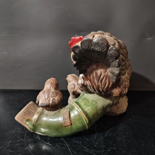 Vintage Shiwan Kiln Glazed Hen & Chicks Statue / Farmhouse Animal Sculpture For Sale In New York - Image 6 of 6