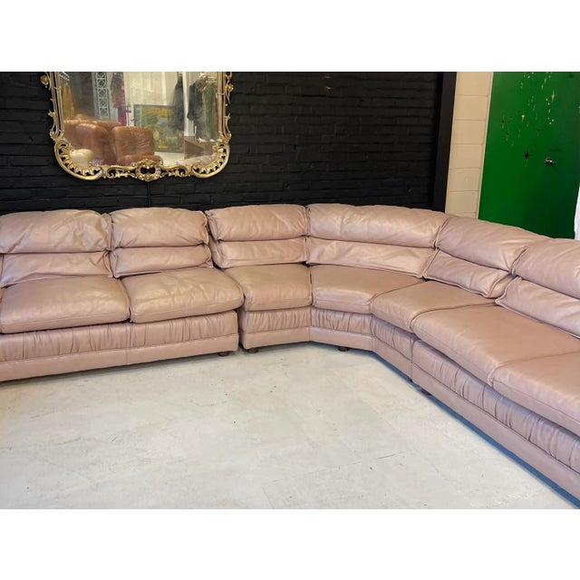 Hollywood Regency 1980s Vintage Large Light Mauve Leather Sectional For Sale - Image 3 of 12