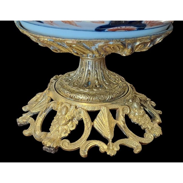 Porcelain Bowl from Imari, Japan, 18th/19th Century For Sale - Image 6 of 10