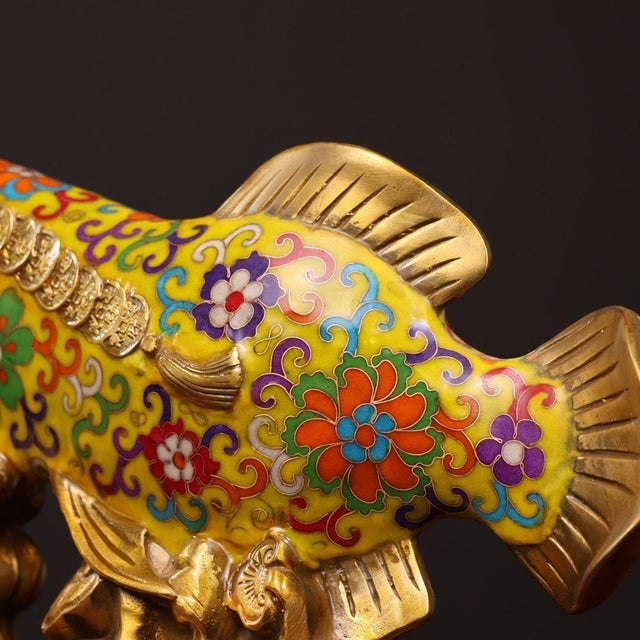 Late 19th Century Cloisonné Enamel Fish Statue on Gilt Base, 3.05kg For Sale In Los Angeles - Image 6 of 9