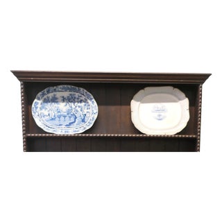 Blue and White Chargers with The Blue and White Willow Pattern, 1800, Set of 2 For Sale