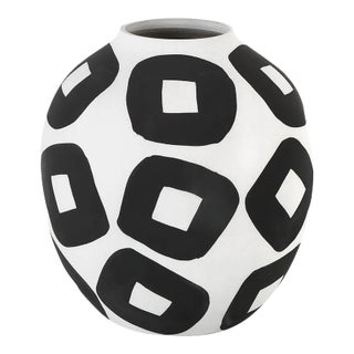 Currey & Company Pagliacci Small Vase For Sale