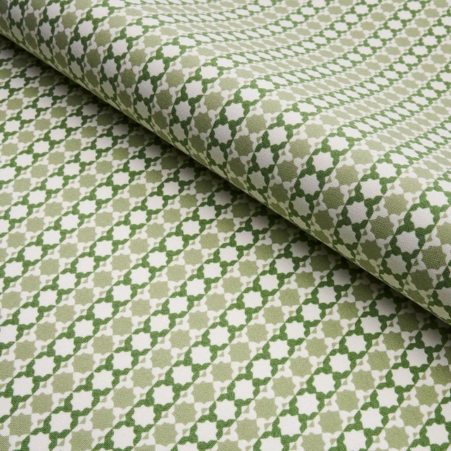 Moroccan Sample - Schumacher x Mark D. Sikes Posy Indoor/Outdoor Fabric in Leaf Green For Sale - Image 3 of 4