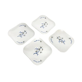 1940s Arts and Crafts Hand Made Weil Ware Floral Plates - Set of 4 For Sale