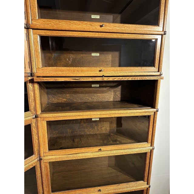 Wood Corner Bookcase in Oak from Globe Wernicke, 1890s, Set of 24 For Sale - Image 7 of 13