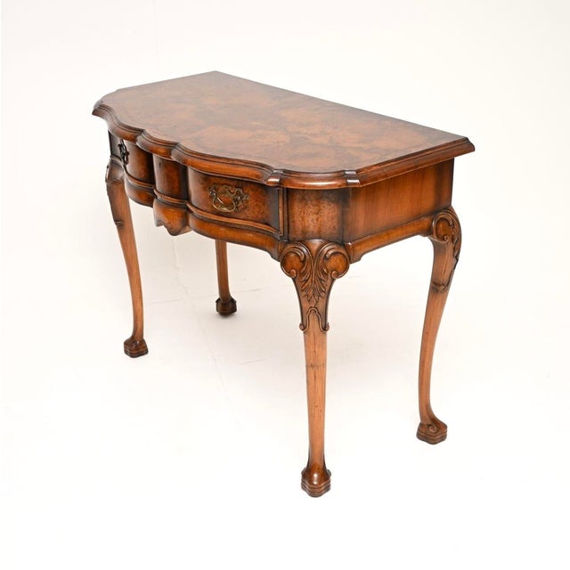 Antique Burr Walnut Console Table by Beresford and Hicks, 1920 For Sale - Image 6 of 11
