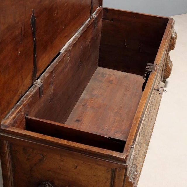 Brown Walnut Chest, Italy, Early 18th Century For Sale - Image 8 of 14