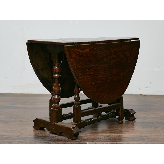 Wood Oval Oak Gateleg Table with Turned Legs, England, 19th Century For Sale - Image 7 of 12