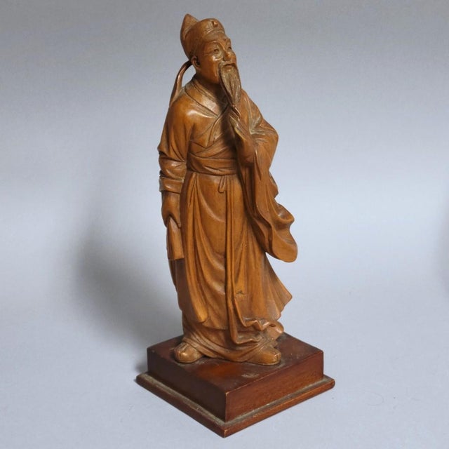 1900 - 1909 Finely Carved Chinese Scholar Figure in Boxwood, Circa 1900 Qing For Sale - Image 5 of 7