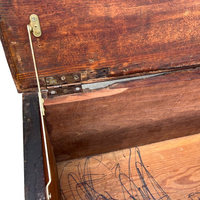 Early 20th Century English Oak Trunk For Sale - Image 10 of 12