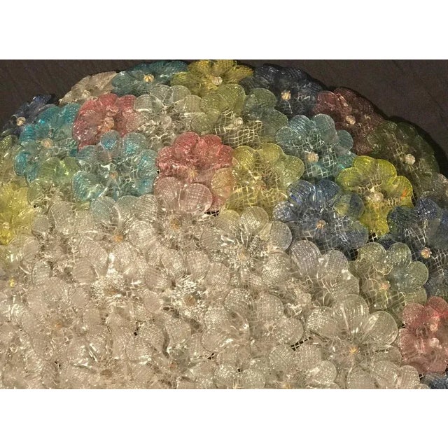 1950s Venetian Flower Glass Ceiling Light by Barovier e Toso, 1950s For Sale - Image 5 of 10