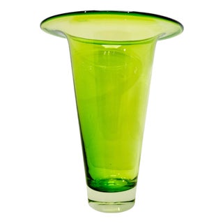 Large Vintage Neon Green Vase from Schott Zwiesel, 1970s For Sale