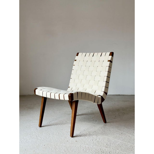 Model 654W Vostra Lounge Chair with Walnut Frame and New Webbing by Jens Risom for Knoll, 1950s For Sale - Image 12 of 14