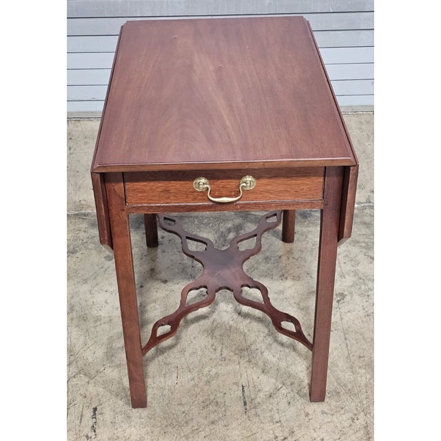 Kittinger Late 20th Century Kittinger Williamsburg Mahogany Pembroke Table Drop Leaf Table Cw 160 Rare For Sale - Image 4 of 12