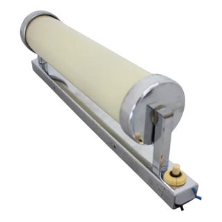 Bauhaus Chrome Wall Lamp or Sconce, 1930s For Sale