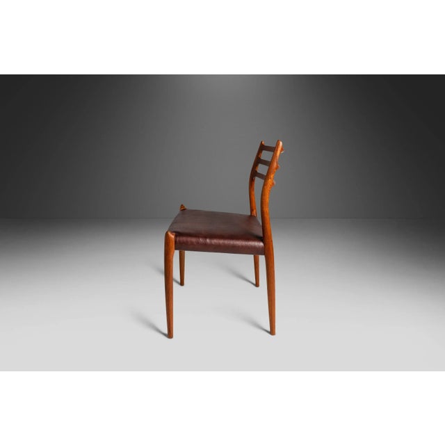 J.L. Møllers Møbelfabrik Teak Møller Model 78 Dining Chairs in Leather by J.L. Møllers Møbelfabrik, Denmark, circa 1960's - Set of 4 For Sale - Image 4 of 11