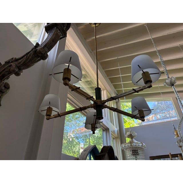 Gaetano Sciolari 1960s Italian Modern Brass Chandelier For Sale - Image 4 of 11