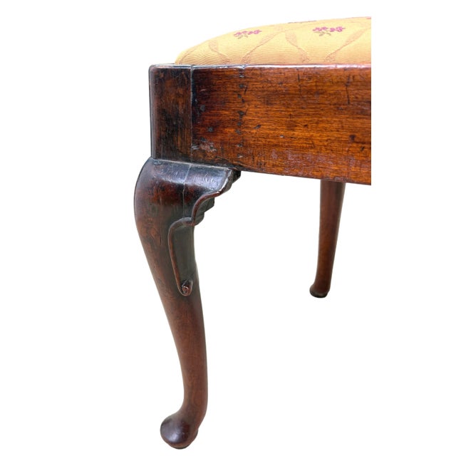 Walnut Harlequin Dining Chairs, 1715, Set of 10 For Sale - Image 11 of 18