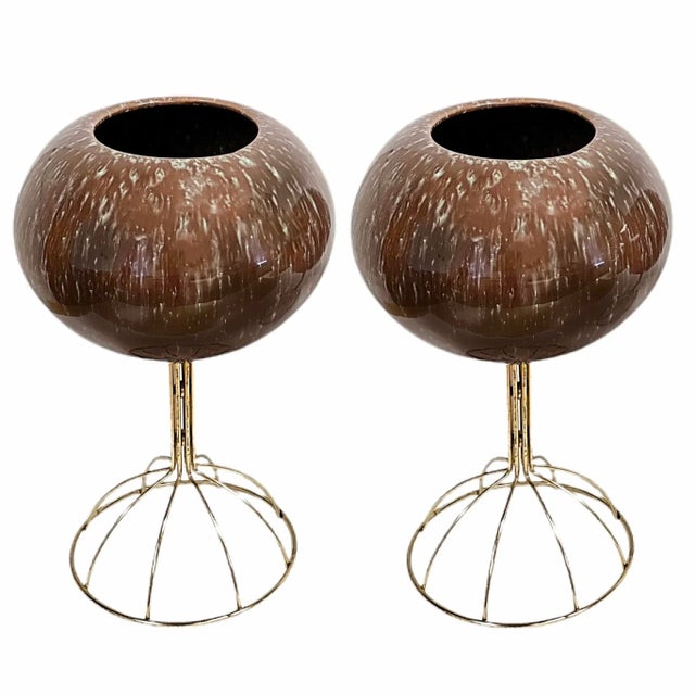 1960s Vintage Italian Brown Ceramic Sphere Planters With Brass Stands – a Pair For Sale - Image 5 of 5