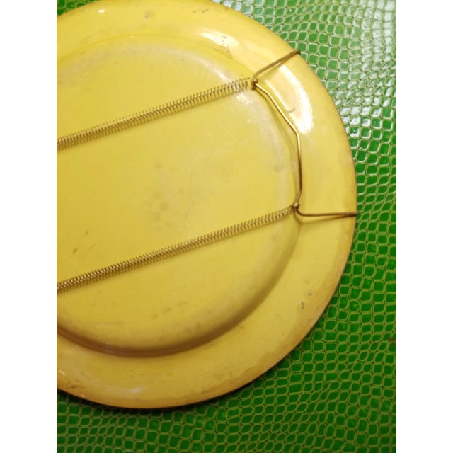 Canary Yellow 18th Century French Canary Yellow Creil Plates With Hunting Scenes - a Pair For Sale - Image 8 of 10