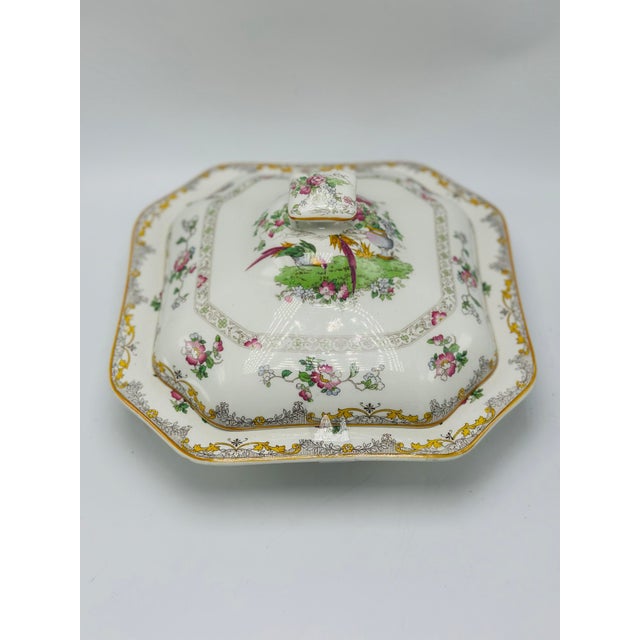 Chinoiserie Vintage Chinoiserie Covered Serving Dish For Sale - Image 3 of 8