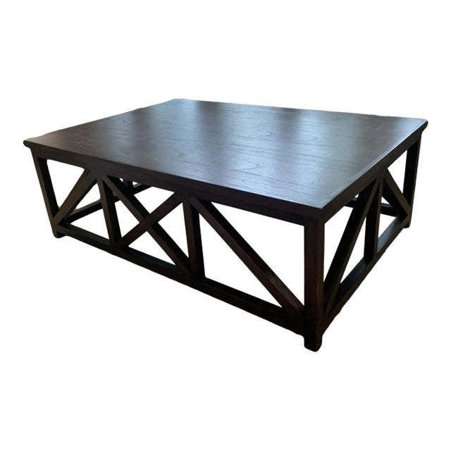 1990s Vintage Dark Stained Oversized Rectangular Coffee Table For Sale