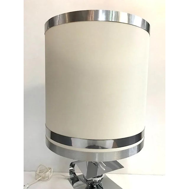 Mid-Century Modern Italian 1970s Sculptural Chrome Table Lamp For Sale - Image 3 of 13