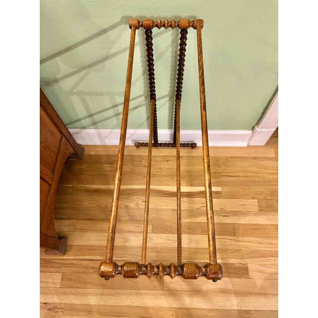 Early 20th Century Late Victorian Spindle-Turned Walnut Blanket Rack / Towel Stand – All Wood, Bobbin Turned, C. 1890–1910 For Sale - Image 5 of 11