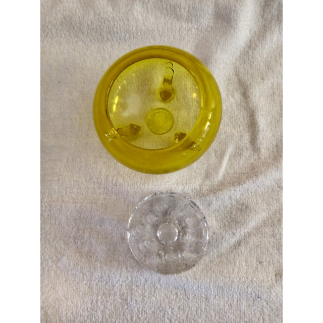 Viking Glass Company Vintage 1950's Viking Amber Flowerlite Frog 4 1/4" With Crystal Frog For Sale - Image 4 of 6