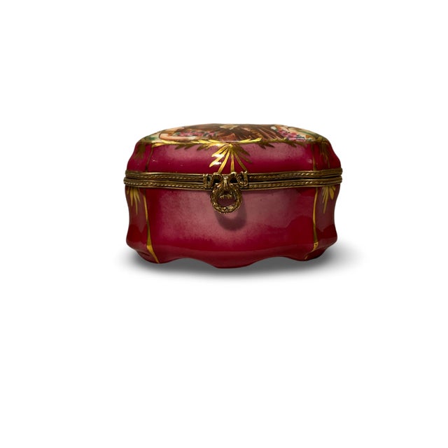 Introducing the exquisite "Dancing Girls" Limoges box—a testament to the timeless artistry of French porcelain...
