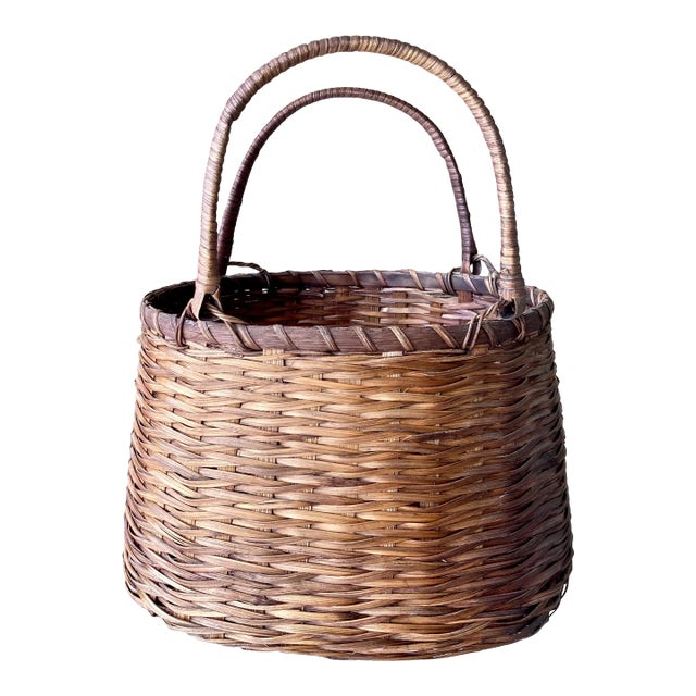 Mid 20th-Century Handwoven Rattan Twining Weave Round Market Basket For Sale