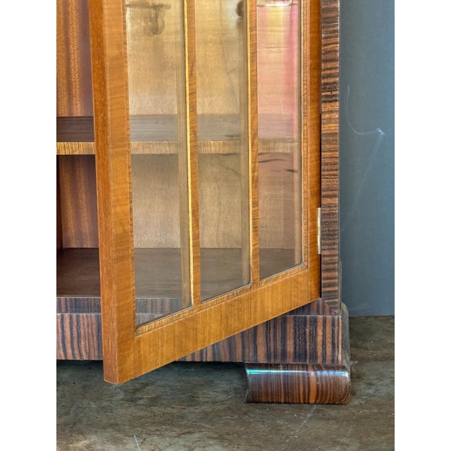 Wood Art Deco Bookcase or Display Cabinet With Parquetry Inlay by Heal's of London For Sale - Image 7 of 12
