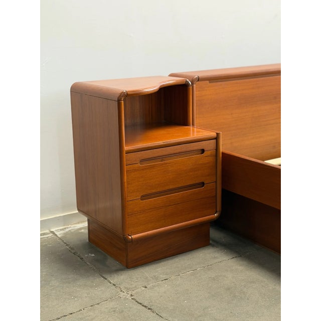 Vintage Danish Teak California King Bed For Sale In Los Angeles - Image 6 of 18