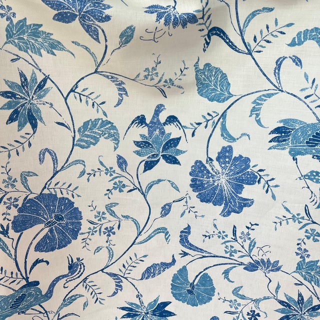 Traditional 14.63 yards Brunschwig & Fils “Batik” with border in “Pacific” colorway // heavy cotton upholstery decorator fabric // decorator fabric For Sale - Image 3 of 9