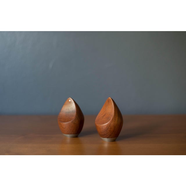 Mid-Century Modern Vintage Sculptural Solid Teak Salt and Pepper Shaker Set by p.j. Østergaard For Sale - Image 3 of 9