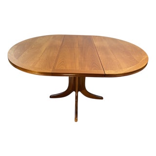 Vintage Extending Round Dining Table in Teak by Parker Knoll, 1970 For Sale