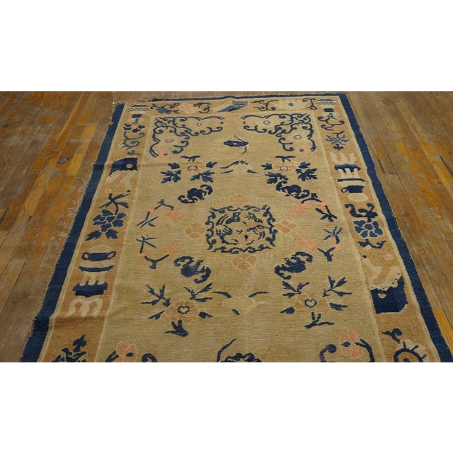 Early 20th Century Chinese Peking Rug ( 4' x 6'8" - 122 x 203 ) Chinese - Peking The commercial Peking carpet is a later...