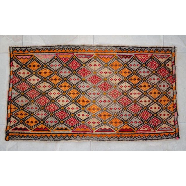 Turkish 1960s Vintage Hand-Woven Braided Turkish Jajim Kilim Rug For Sale - Image 3 of 7