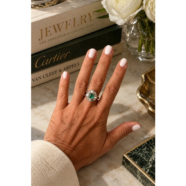 Vintage 14k Gold Emerald & Diamond Ballerina Ring, Circa 1980, Size 7 For Sale - Image 11 of 11