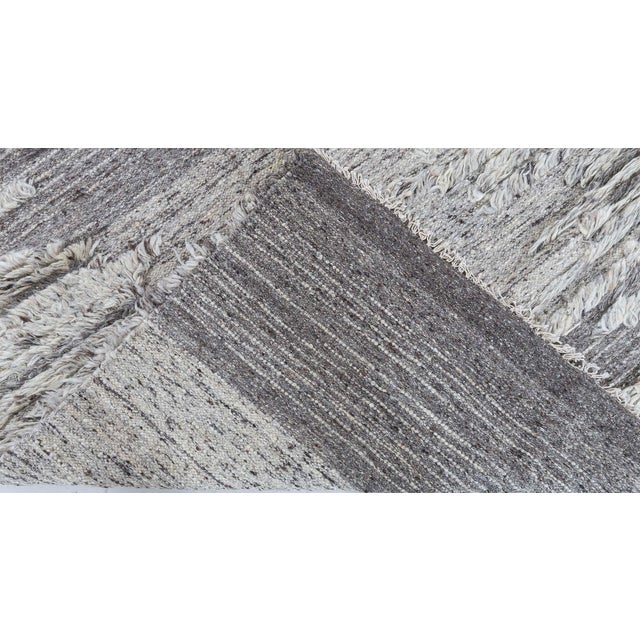 Textile Abstract Modern Tulu Nadu ‘Beige Strata’ Wool Rug by Doris Leslie Blau For Sale - Image 7 of 7