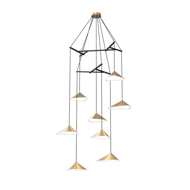 Emily is a series of handmade sheet steel lampshades in various finishes and spatial arrangements. The Vertical models of...