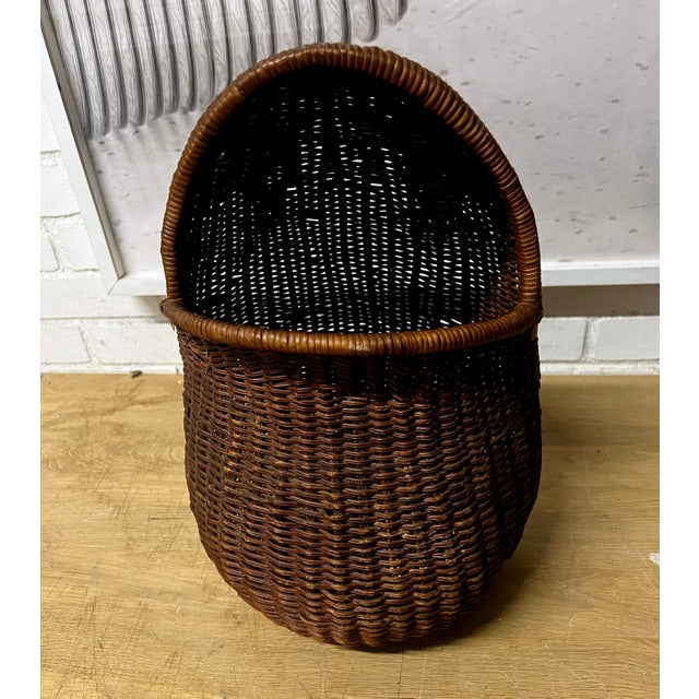 Vintage Mid-Century Wicker Frog Wastebasket For Sale In New York - Image 6 of 9