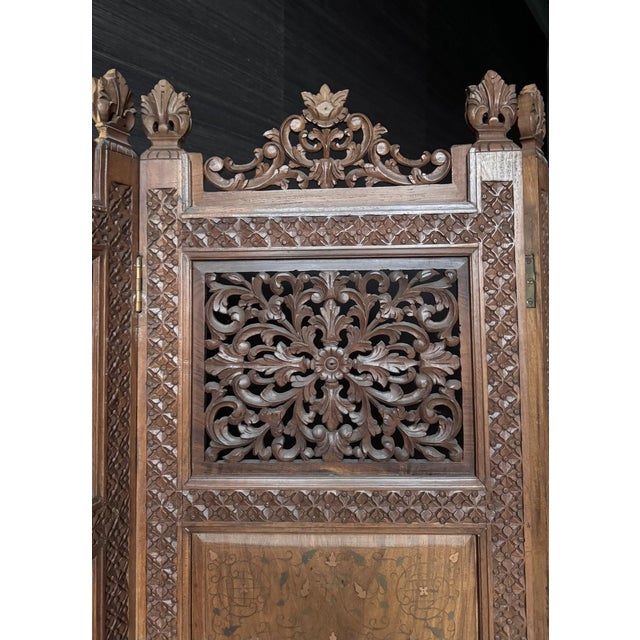 Anglo-Indian Hardwood Calypso Screen, 1890s For Sale - Image 6 of 10