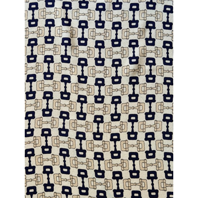 1980s Gucci Stirrups Vintage 1980s Men's Silk Scarf For Sale In New York - Image 6 of 9