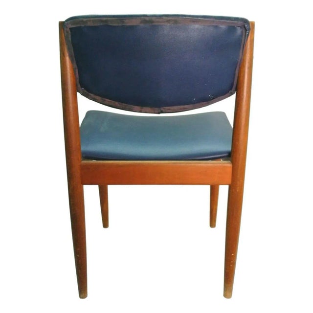 1960s Model 197 Dining Chair by Fill Juhl for France & Søn / France & Daverkosen, 1960s For Sale - Image 5 of 6