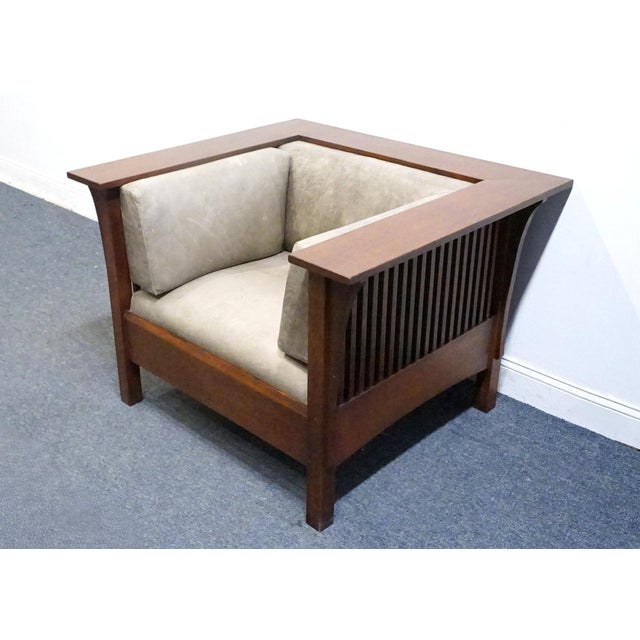 Stickley Stickley Furniture Solid Quarter Sawn Oak Mission Arts & Crafts Style 42" Accent Arm Chair For Sale - Image 4 of 8