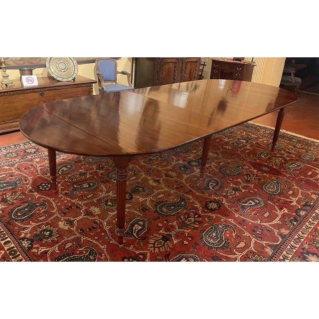 Early 19th Century Mahogany Dining Room Table For Sale - Image 3 of 10
