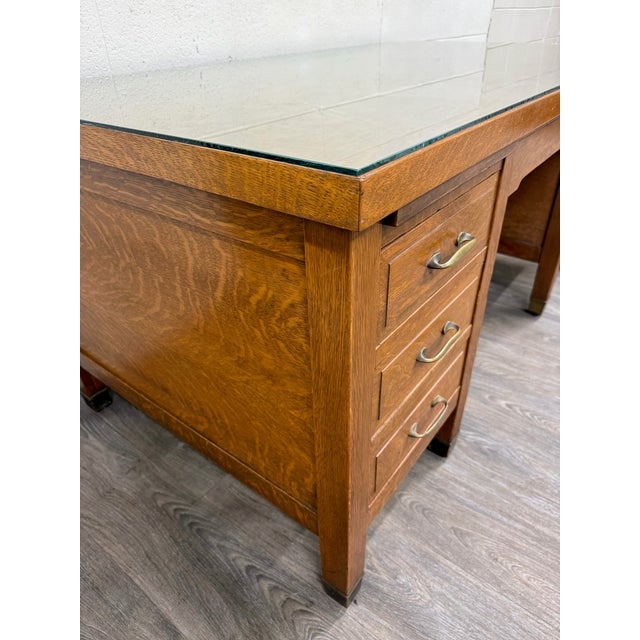 Antique American Arts & Crafts Mission Tiger Oak Executive Desk Partner Desk For Sale - Image 4 of 17